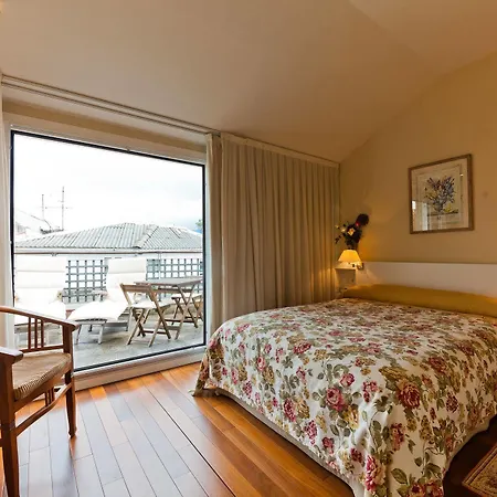 Puerta Gamboa Hotel Vigo